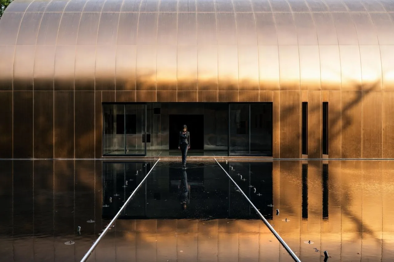 BIM Architecture | Full Metal Shell: Copper Fortress/Wutopia Lab