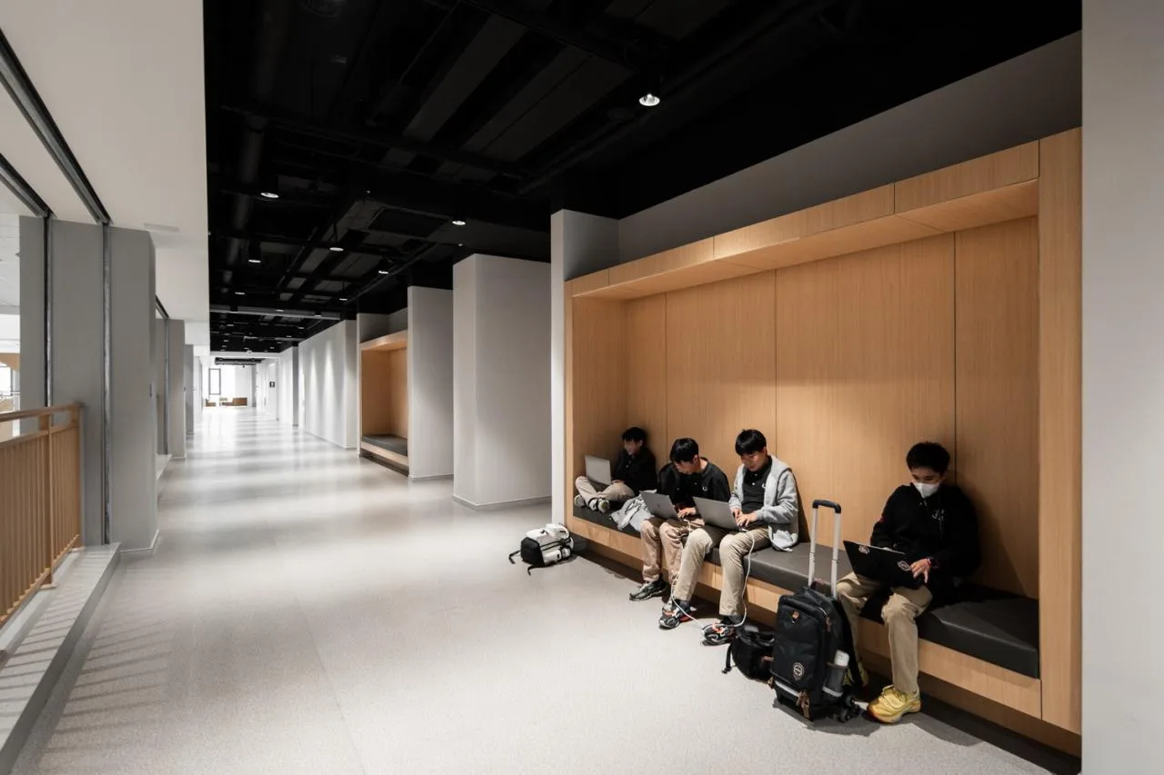 BIM Architecture | Education Hub: HIS Hangzhou International School/Zhu Peidong line+Architecture Firm gad