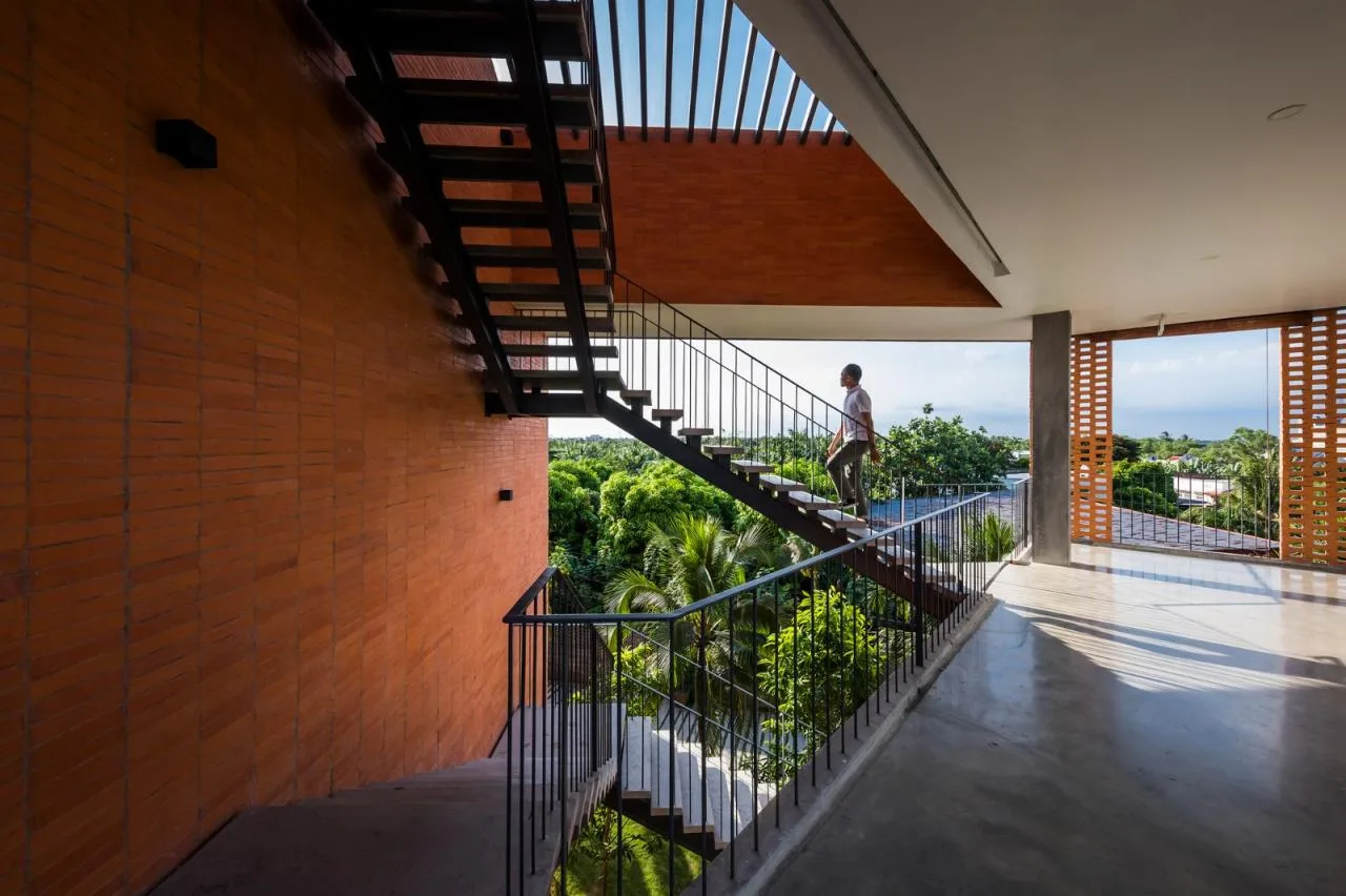 BIM Architecture | Bontrey Hotel/Sanuki Daisuke Architects