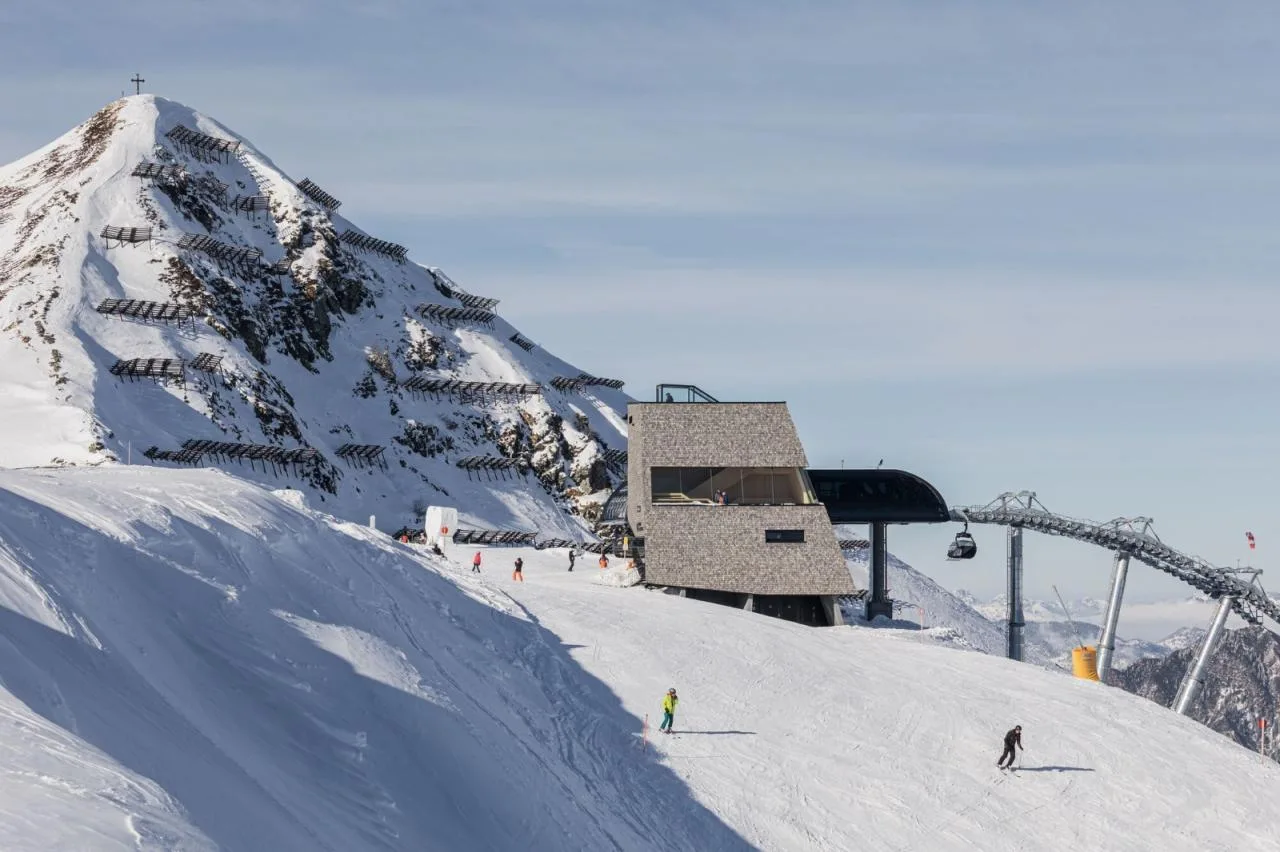 BIM Architecture | 360 degree View: Alpine Bakhtar Valley Peak Observation Tower/Sn ø hetta