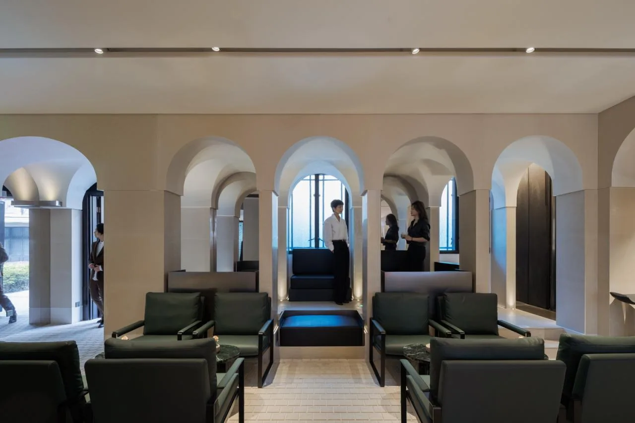 BIM Architecture | Piazza in a room: Macably Coffee (Historical Museum Store)/Wutopia Lab