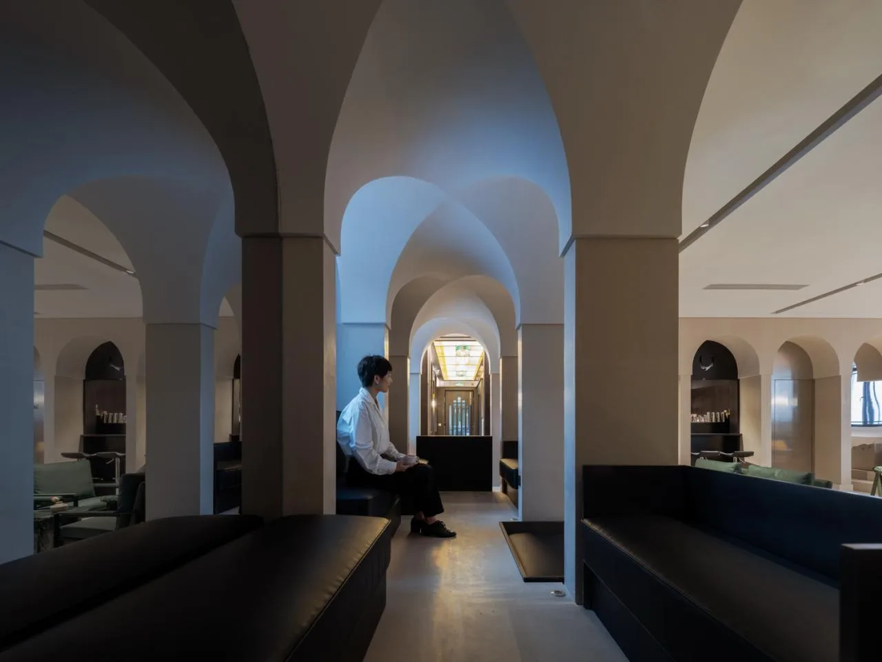 BIM Architecture | Piazza in a room: Macably Coffee (Historical Museum Store)/Wutopia Lab