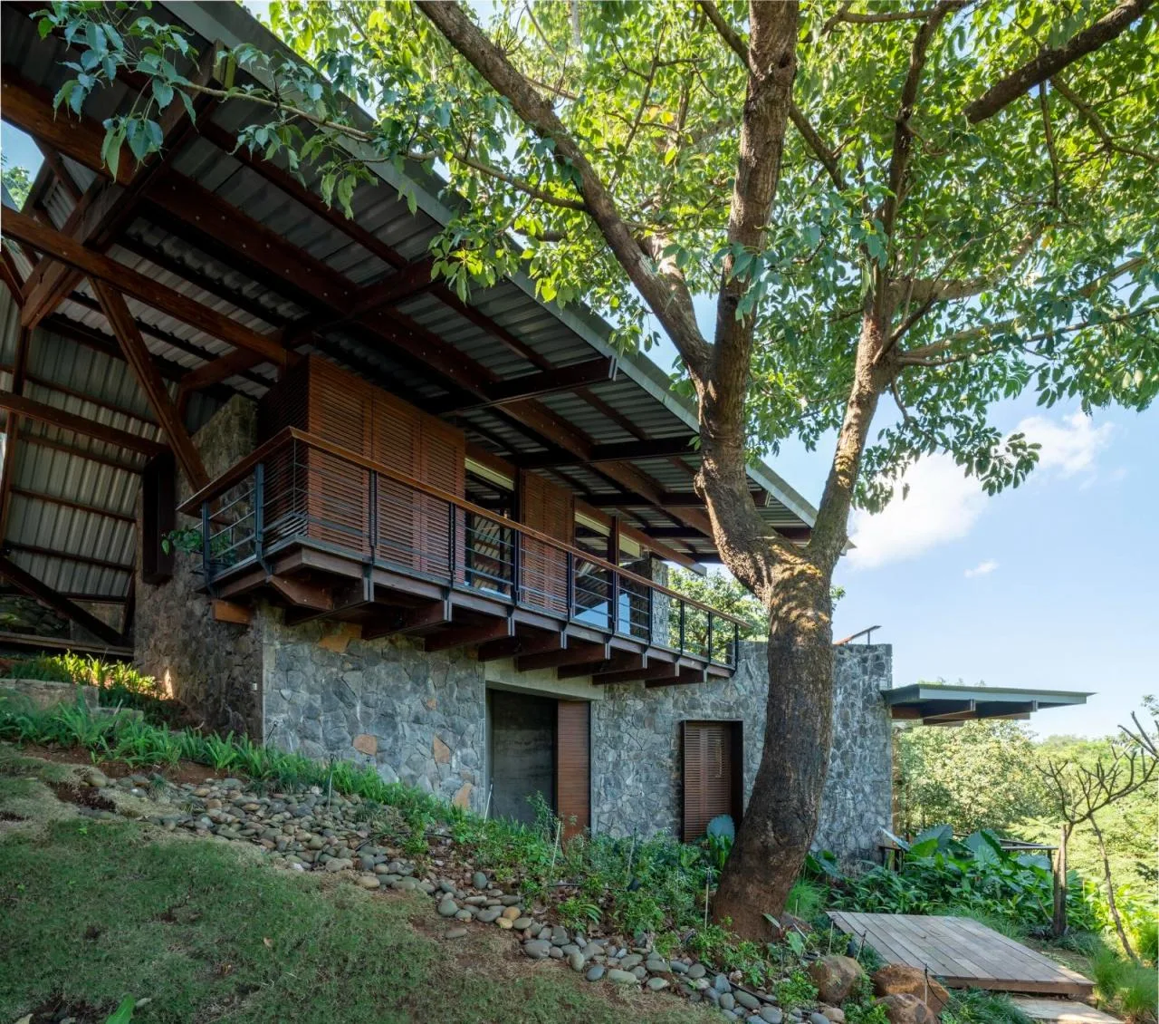 BIM Architecture | Side Gallery House/Malik Architecture