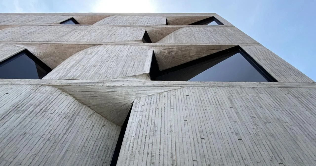 BIM Architecture | DL1310 Building/Young& Ayata + Michan Architecture