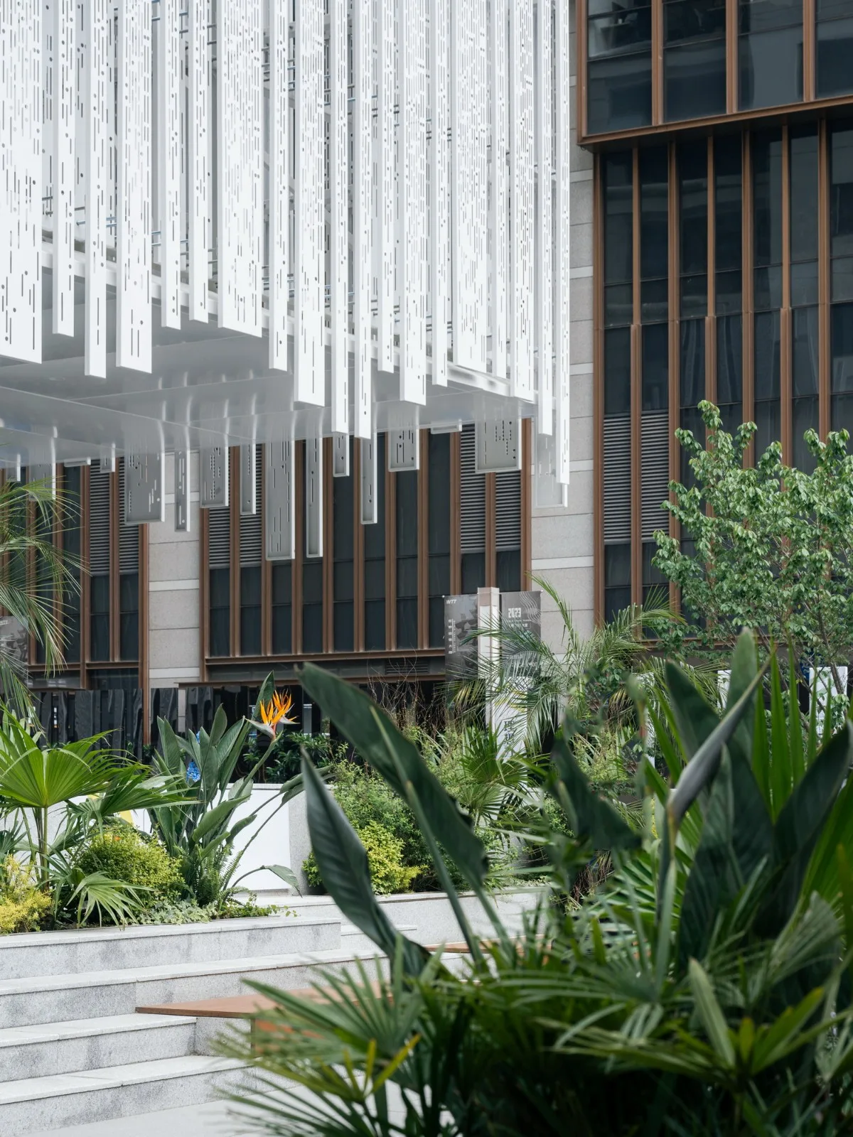 BIM Architecture | Steel Rain: Deby Shanghai Book City WE Renovation Design/Wutopia Lab