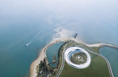 BIM Architecture: Sky Mountain at Haikou Bay No. 6 Seaside Station by Fujimoto Shosuke Architects-BIM WORLD