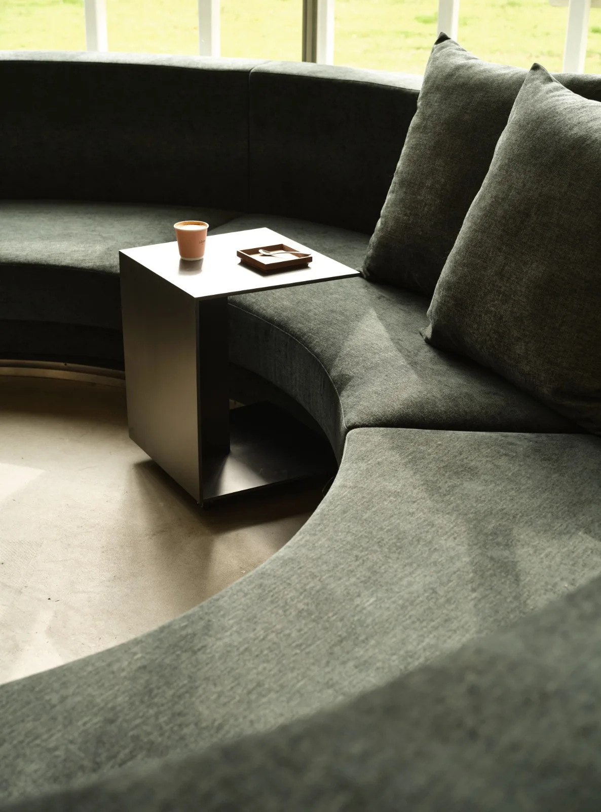 BIM Architecture | LOAM Porcelain House Coffee under the Green Maple Tree/Eight Wilderness Design