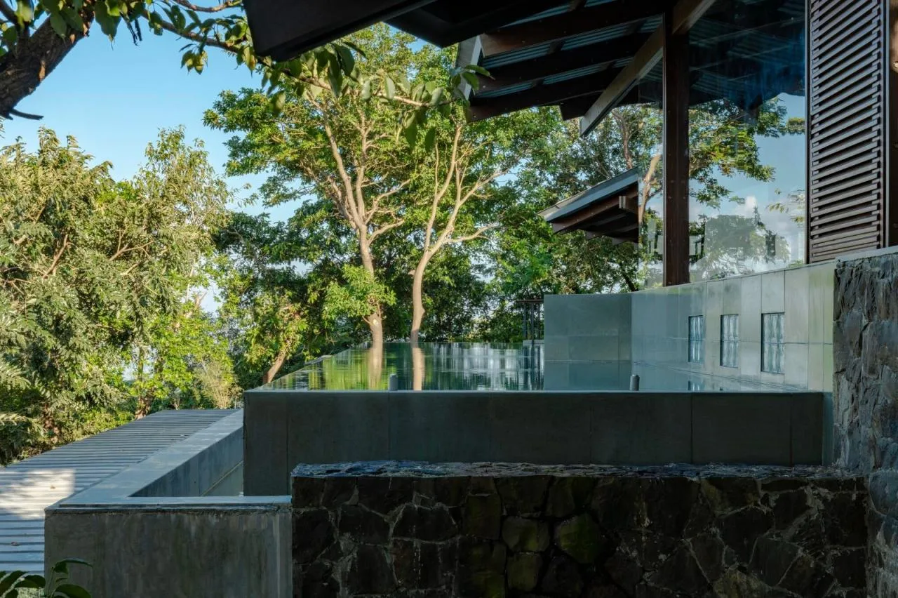 BIM Architecture | Side Gallery House/Malik Architecture