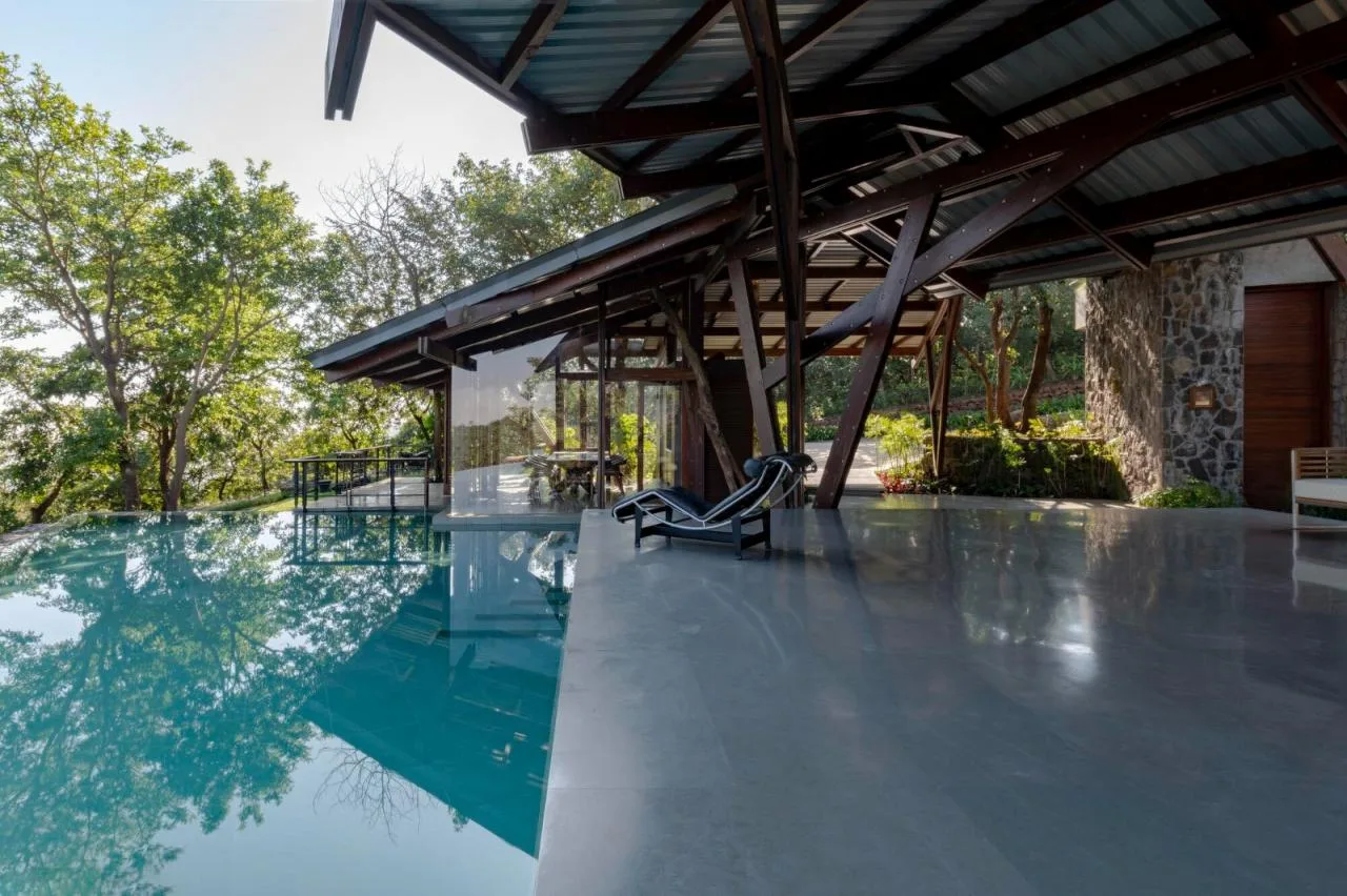 BIM Architecture | Side Gallery House/Malik Architecture