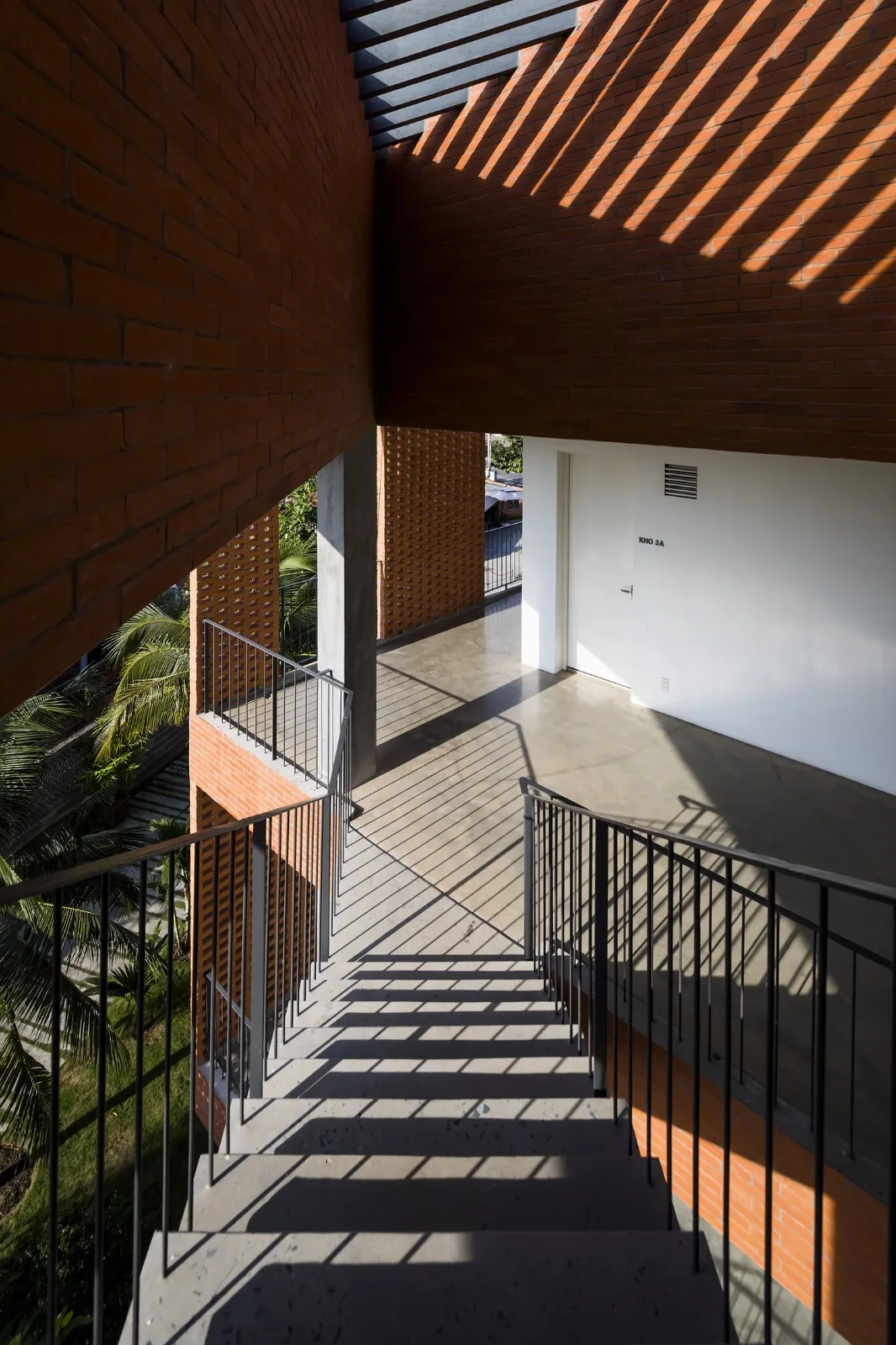 BIM Architecture | Bontrey Hotel/Sanuki Daisuke Architects