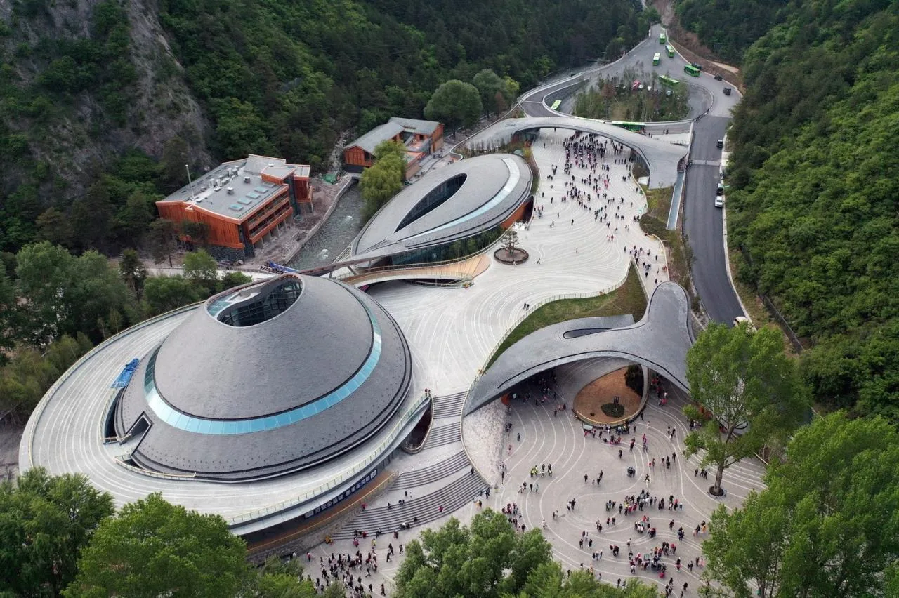 BIM Architecture | Jiuzhaigou Valley Scenic and Historic Interest Area Valley Entrance Three dimensional Tourist Service Center/Tsinghua University Architectural Design and Research Institute