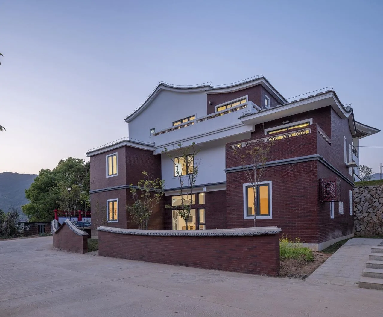 BIM Architecture | Exploring New Models for Rural Housing Construction: Yongchun County's New Era Rural Community/Three Culture Architecture