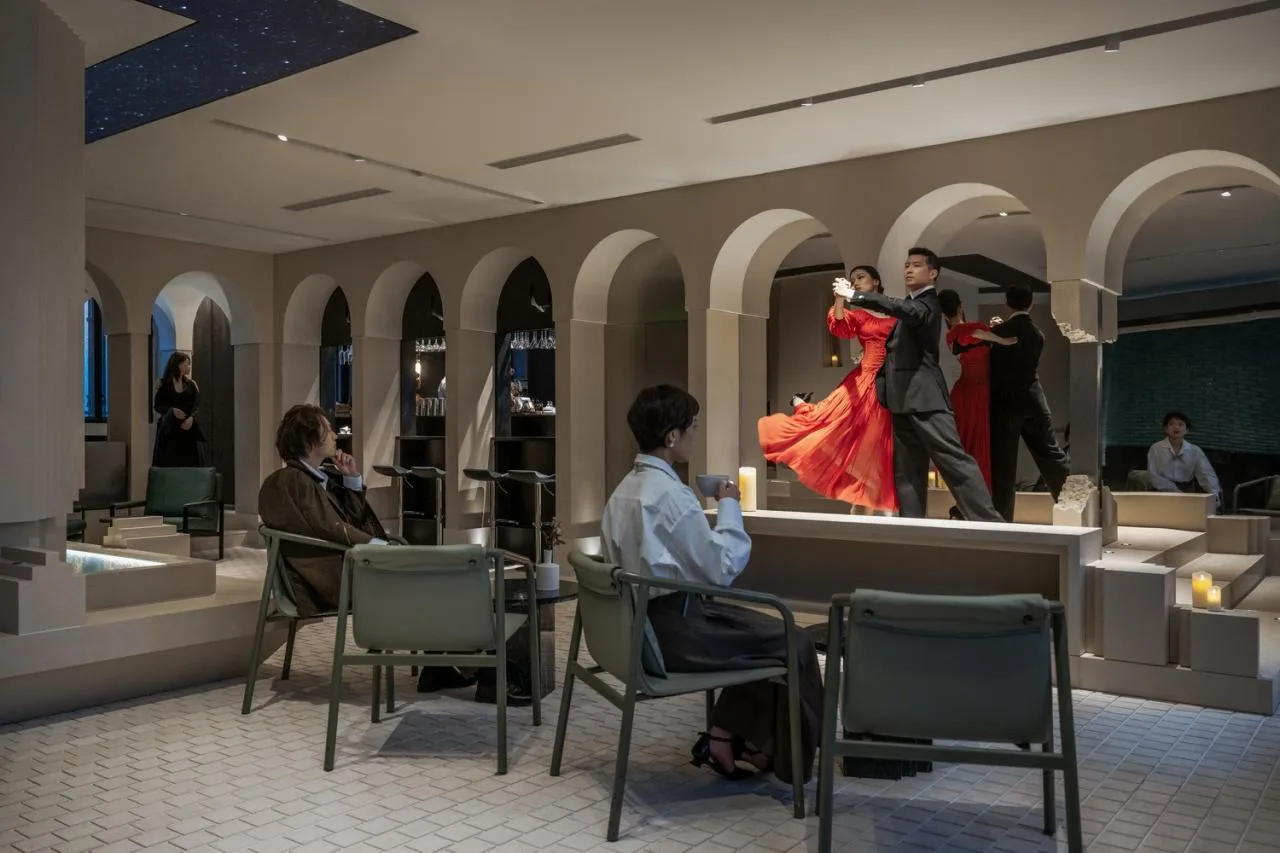 BIM Architecture | Piazza in a room: Macably Coffee (Historical Museum Store)/Wutopia Lab