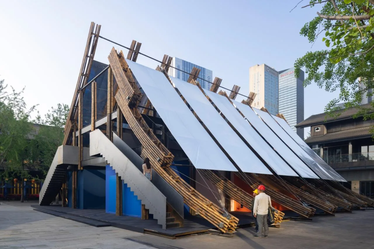 BIM Architecture | Between Skies and Snacks, Through Doumo Qian/Bare Building Renewal Architectural Design Firm