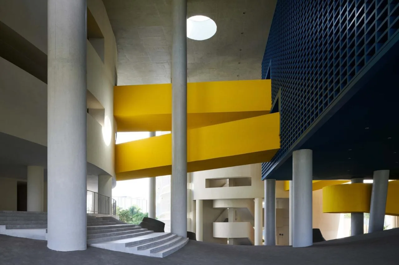 BIM Architecture | Haikou Jiangdong Huandao Experimental School/Ji · Architectural Firm