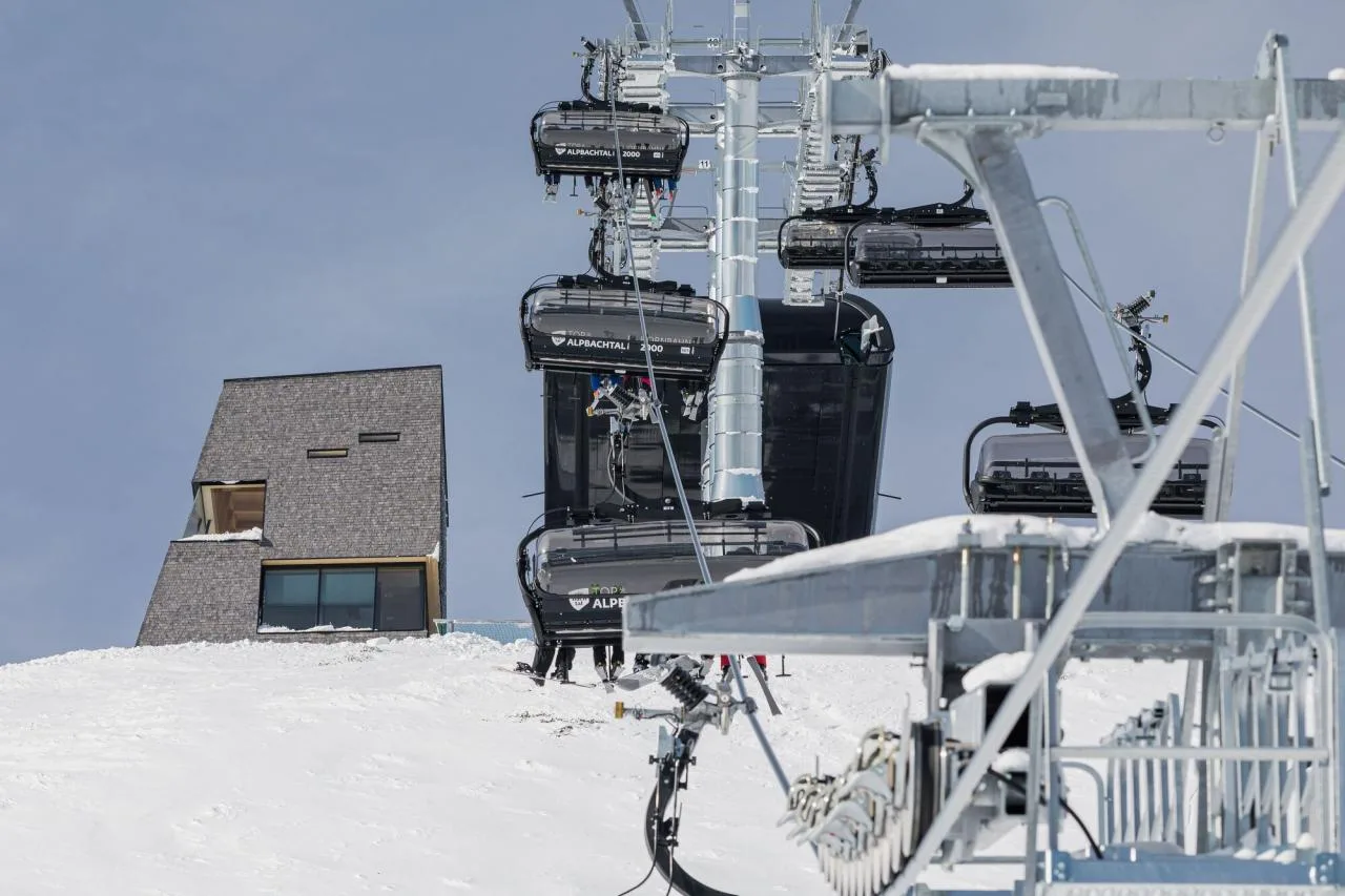 BIM Architecture | 360 degree View: Alpine Bakhtar Valley Peak Observation Tower/Sn ø hetta