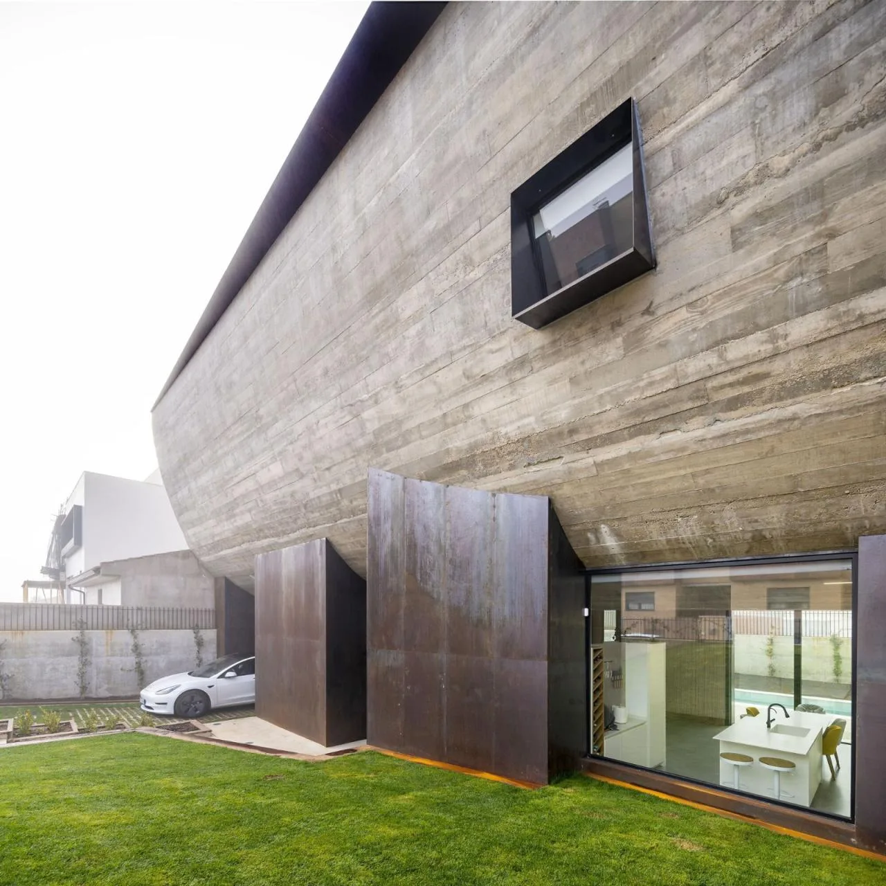 BIM Architecture | Concrete Shell, NAU Residential/MUKA Arquitectura