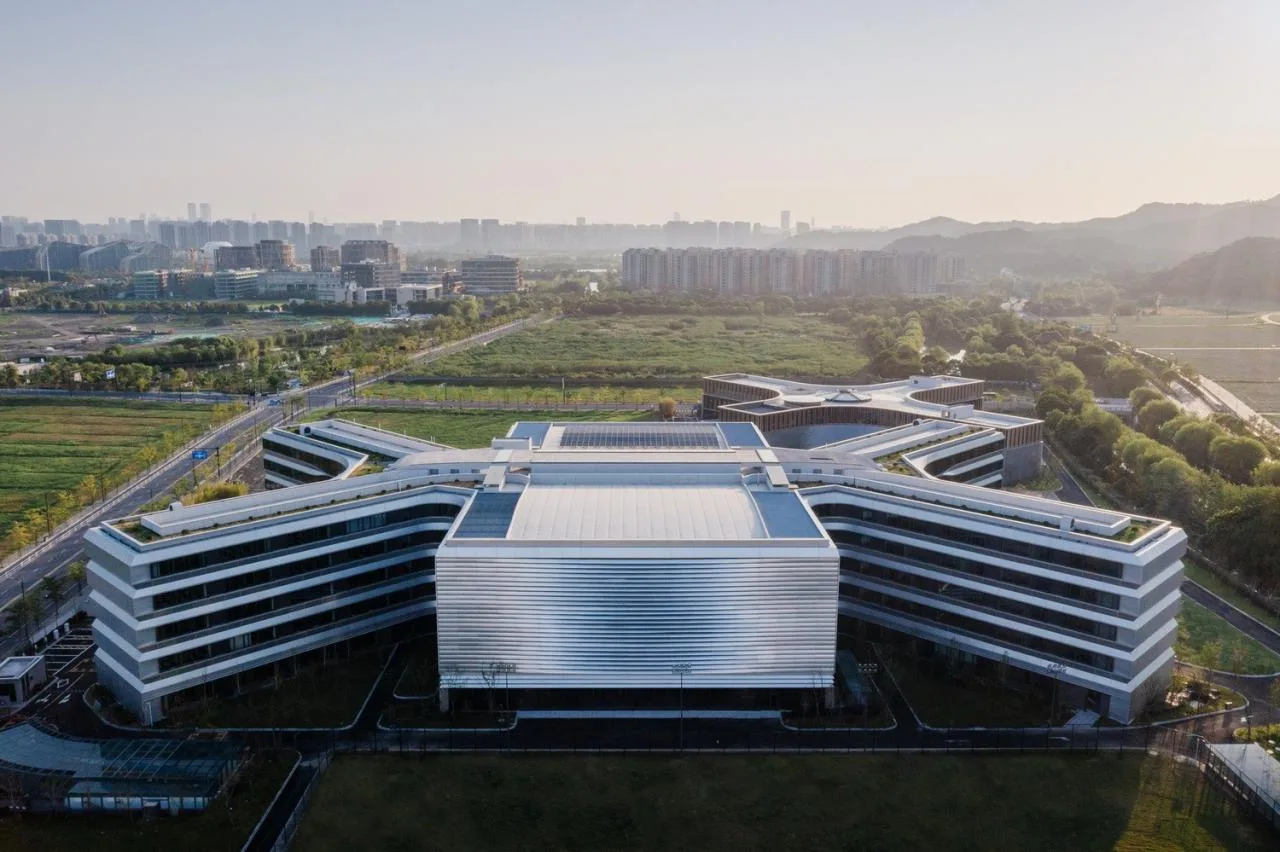 BIM Architecture | Education Hub: HIS Hangzhou International School/Zhu Peidong line+Architecture Firm gad