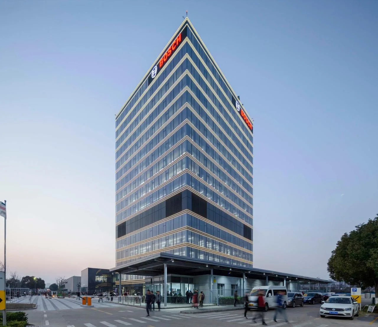 BIM Architecture | Bosch Automotive Parts Project S215 Parking Building (Phase I) in Zone 3/Zhongheng Design Group