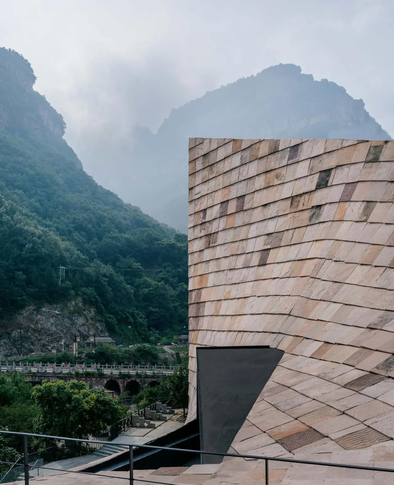 BIM Architecture | Taihang Xinyu Art Museum/Wang Chong Studio