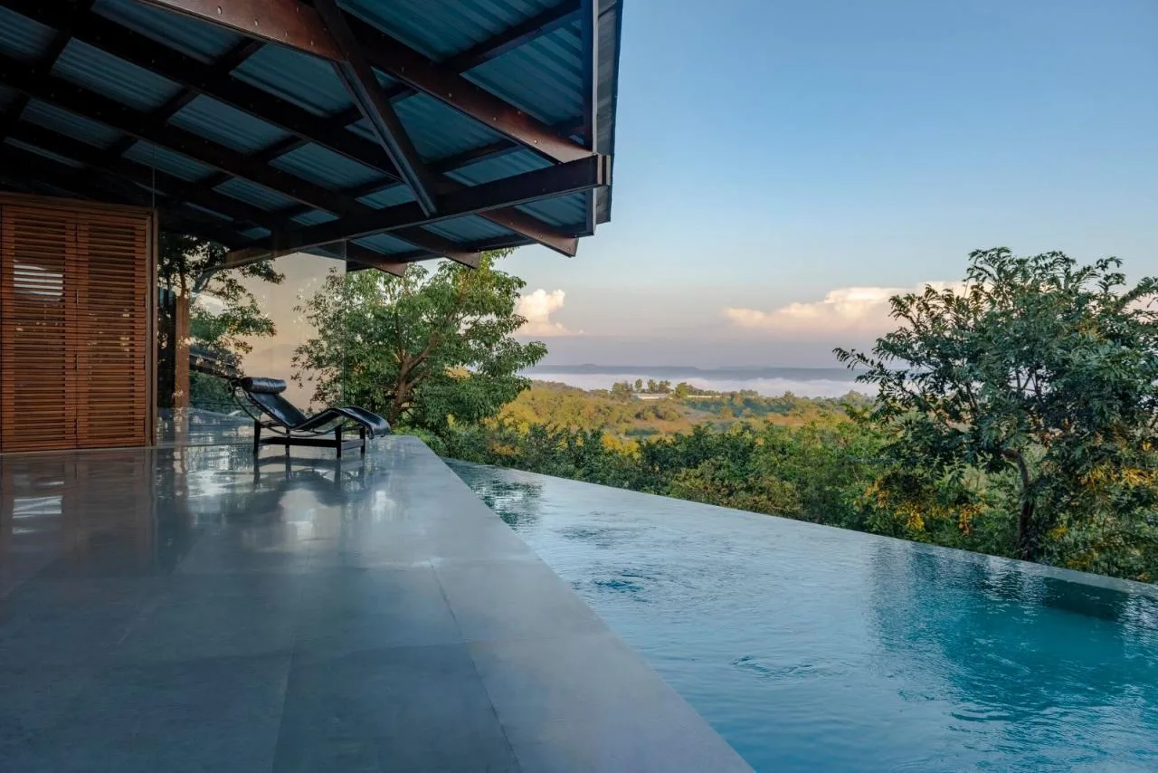 BIM Architecture | Side Gallery House/Malik Architecture