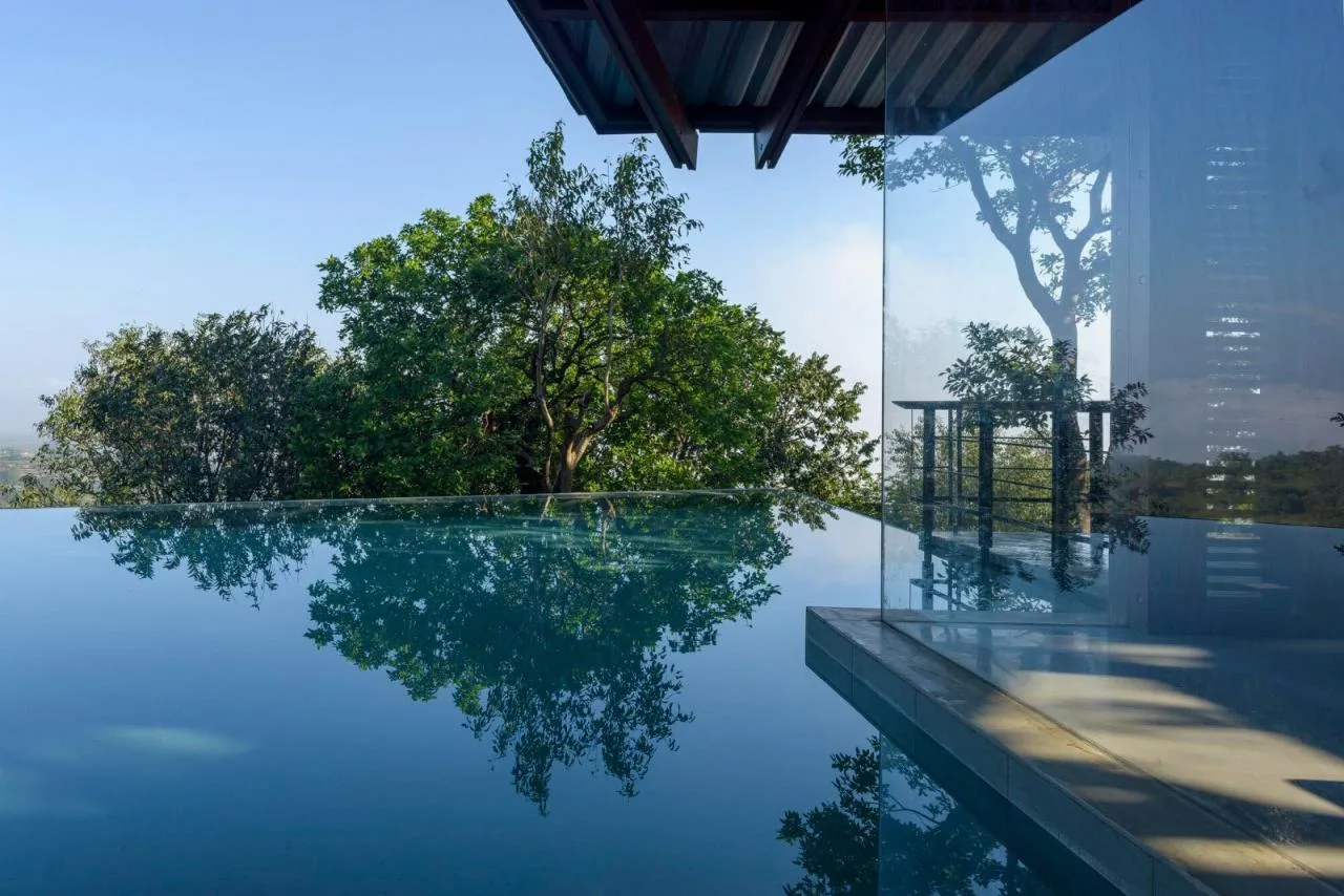 BIM Architecture | Side Gallery House/Malik Architecture
