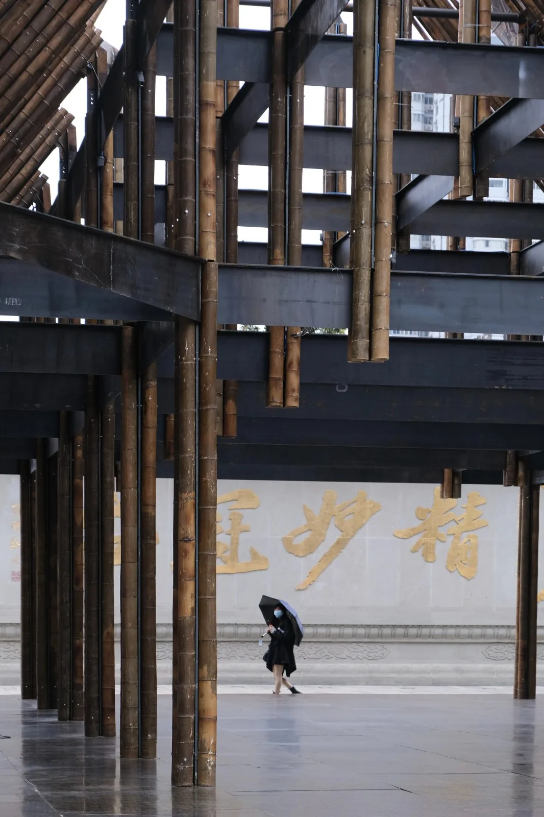 BIM Architecture | Between Skies and Snacks, Through Doumo Qian/Bare Building Renewal Architectural Design Firm