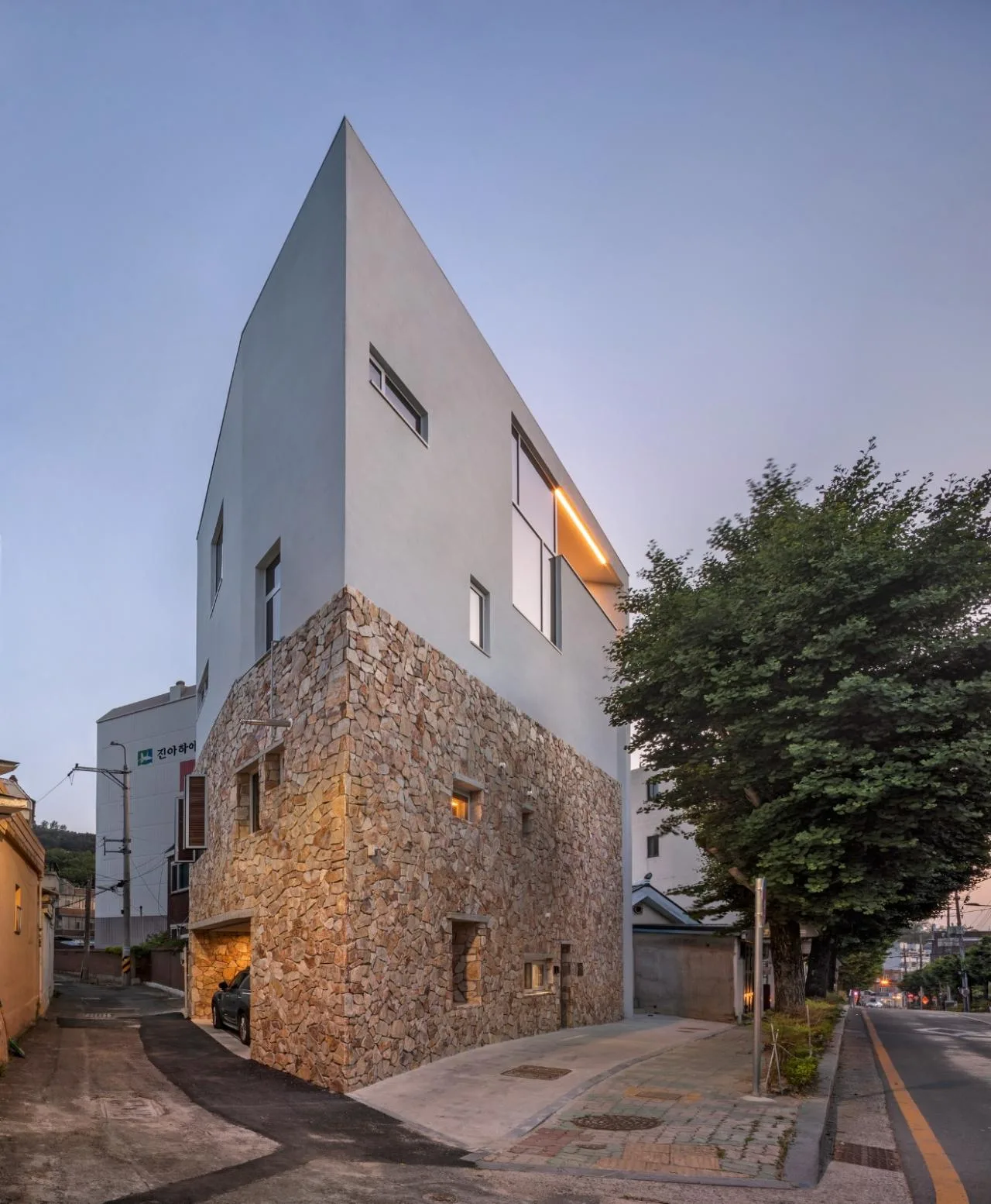 BIM Architecture | Natural Aesthetics, Zhishan Shiwu/PLAN Architecture Firm