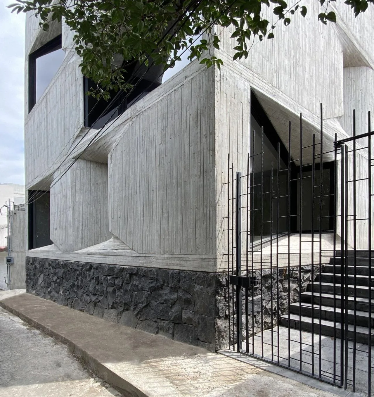 BIM Architecture | DL1310 Building/Young& Ayata + Michan Architecture