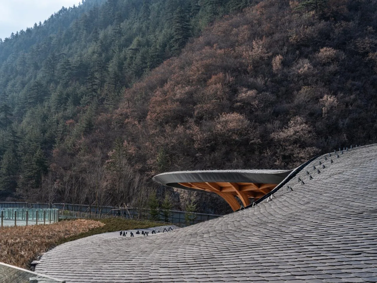 BIM Architecture | Jiuzhaigou Valley Scenic and Historic Interest Area Valley Entrance Three dimensional Tourist Service Center/Tsinghua University Architectural Design and Research Institute