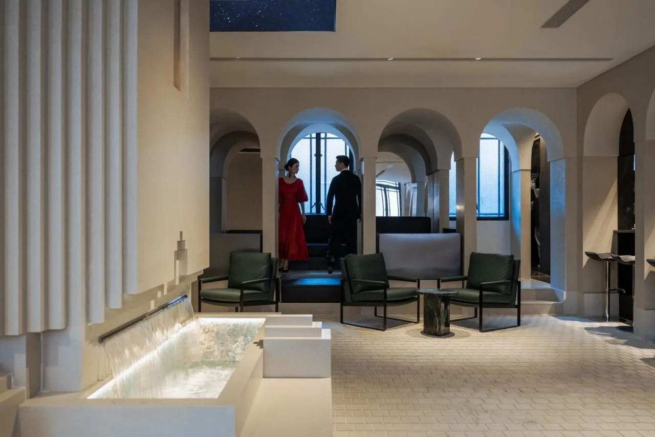 BIM Architecture | Piazza in a room: Macably Coffee (Historical Museum Store)/Wutopia Lab