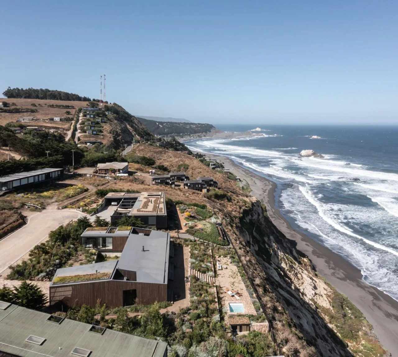 BIM Architecture | Embracing Sea Views: Pujol Otaegui Residence/Raimundo Gutierrez Fr í as