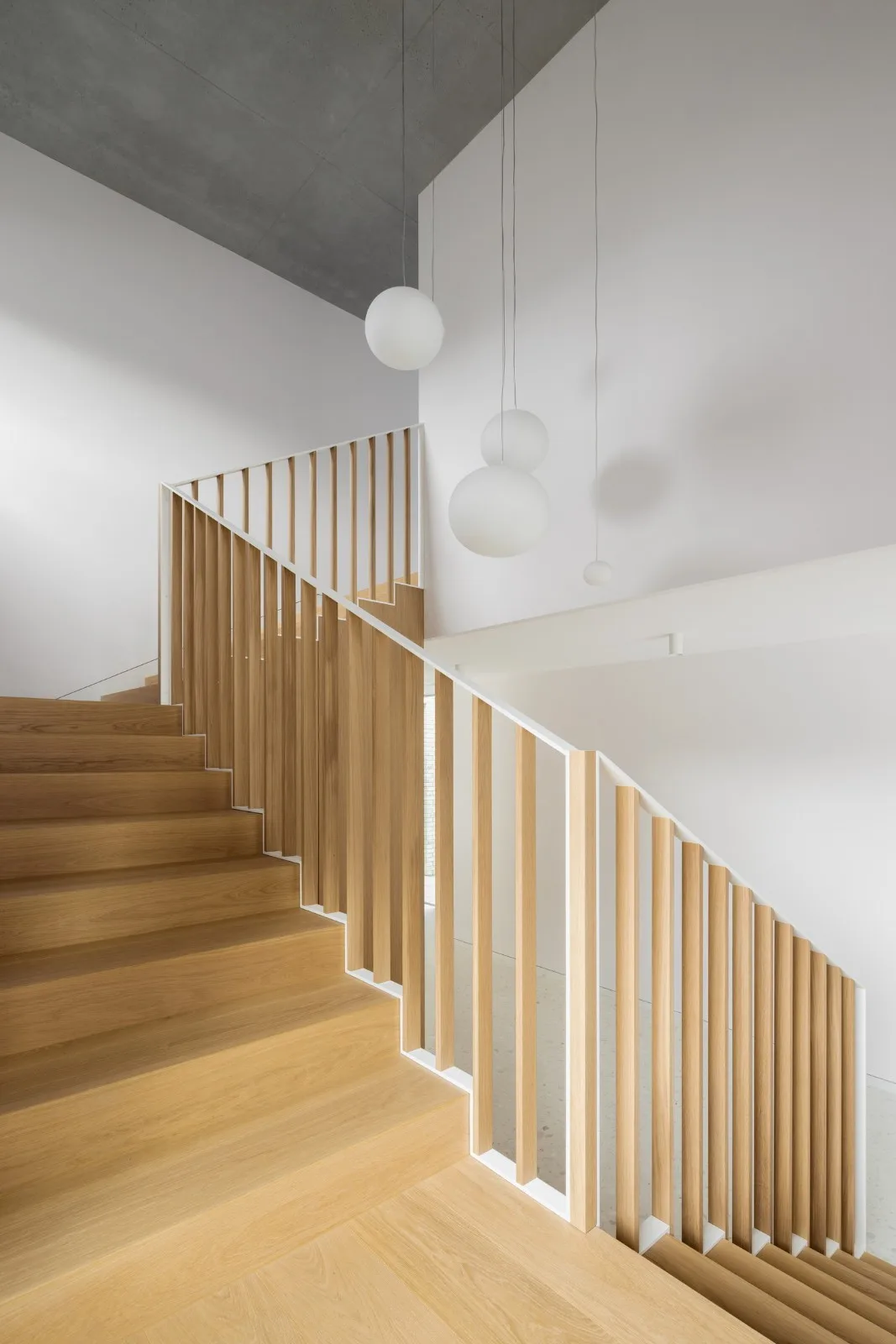 BIM Architecture | Independent Residence: Brick House Z á horsk é Sady/ArchitekTI mikulaj&  mikulajova