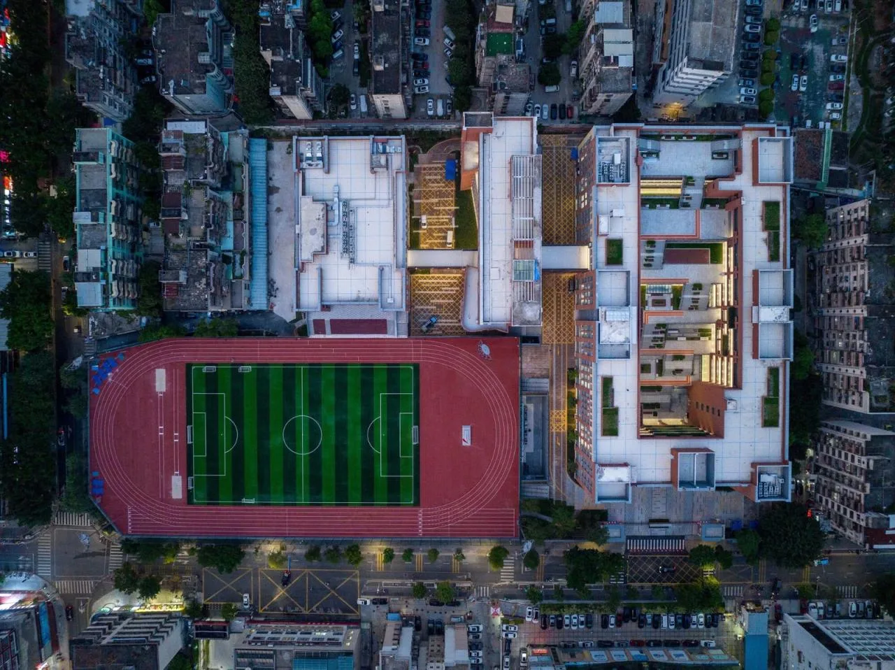 BIM Architecture | Shenzhen Middle School Junior High School/Huayi Design