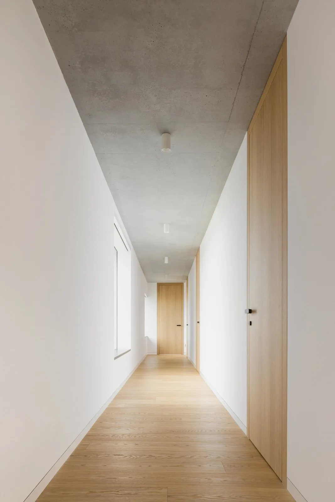 BIM Architecture | Independent Residence: Brick House Z á horsk é Sady/ArchitekTI mikulaj&  mikulajova