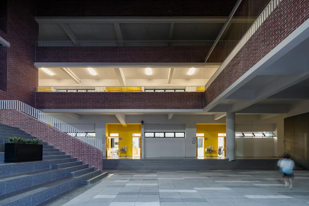BIM Architecture | The Charm of Red Brick in Geometric Order: Huizhou Honghua School/Botao Design