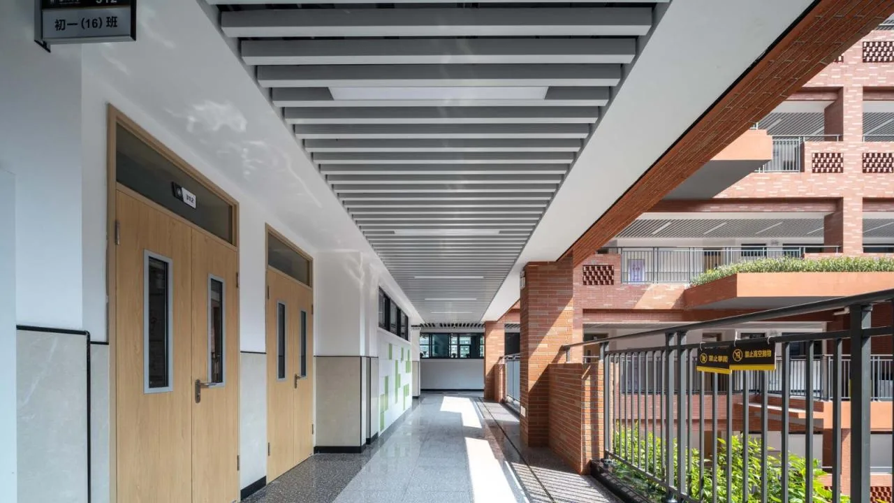 BIM Architecture | Shenzhen Middle School Junior High School/Huayi Design