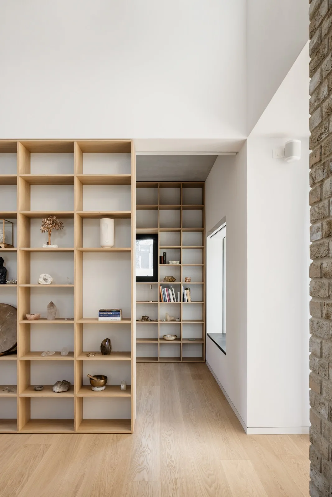 BIM Architecture | Independent Residence: Brick House Z á horsk é Sady/ArchitekTI mikulaj&  mikulajova