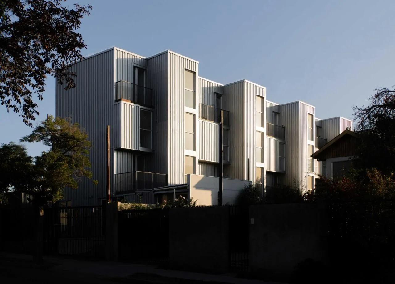 BIM Architecture | Container Dormitory/Ian Hs ü+Gabriel Rudolph