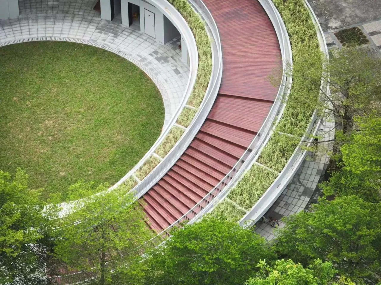 BIM Architecture | Shenzhen Bay Park Sea Breeze Sports Plaza Public Toilet Design/CCDI 21 Design Studio