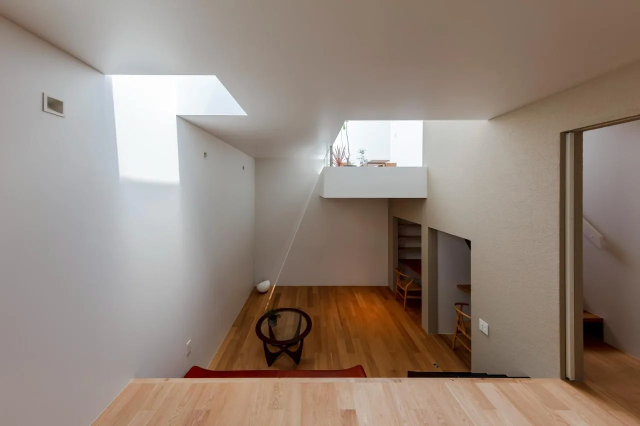 BIM architecture | staggered cantilever structure, Shimouma residential/I.R.A