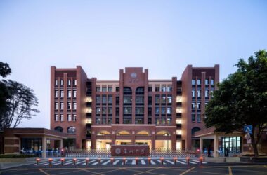 BIM Architecture Showcase: Shenzhen Middle School Junior High by Huayi Design-BIM WORLD