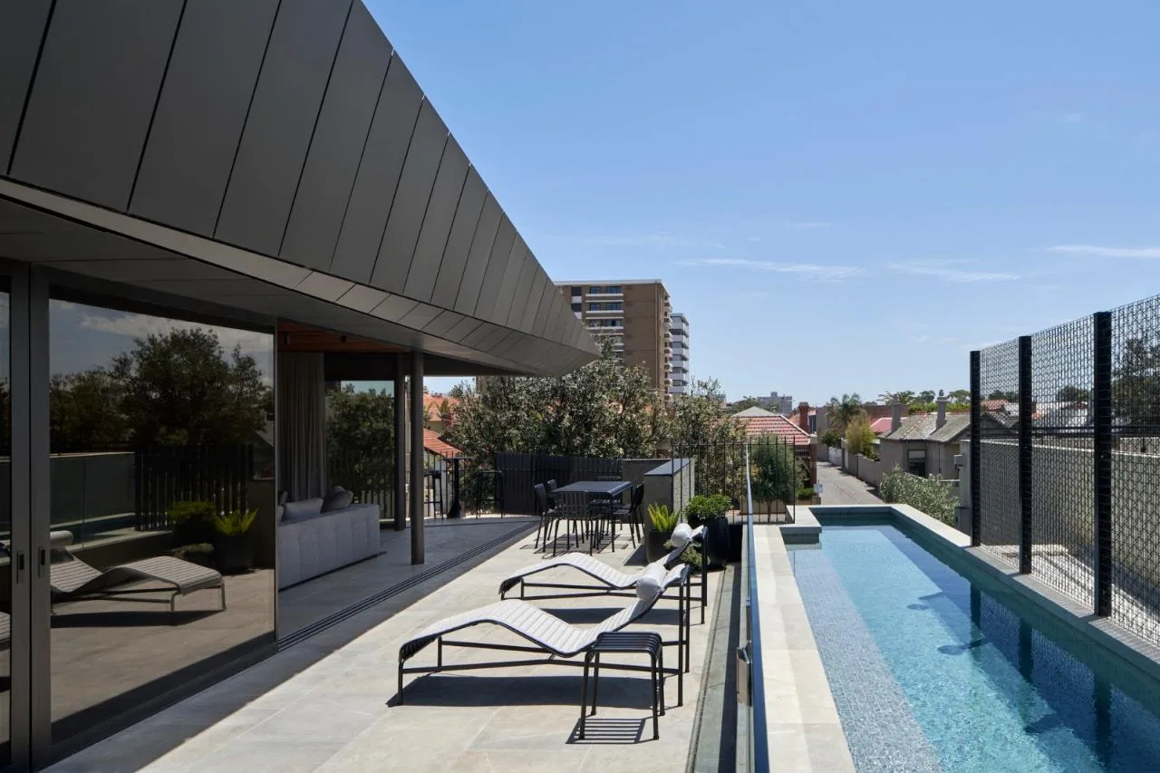 BIM Architecture | Dramatic Structure, Harold Residence/Coy Yiontis Architects
