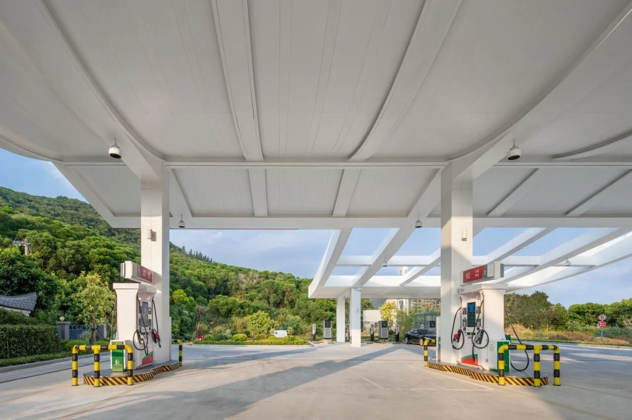 BIM Architecture | Pingtan Liqun Youlian Gas Station/Outdoor Architecture Studio