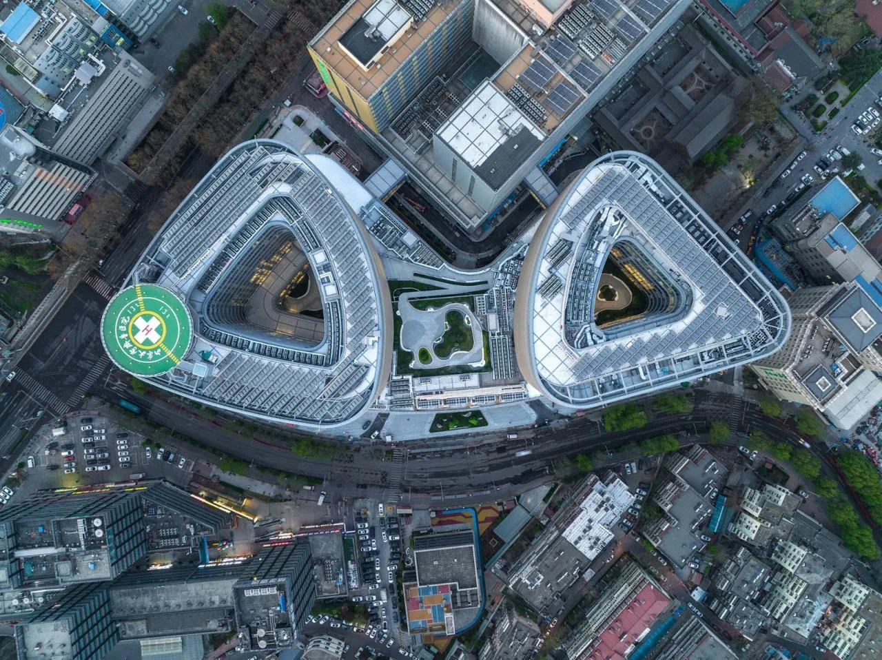 BIM Architecture | Emergency Comprehensive Building of Shandong University Qilu Hospital/Meng Jianmin Team