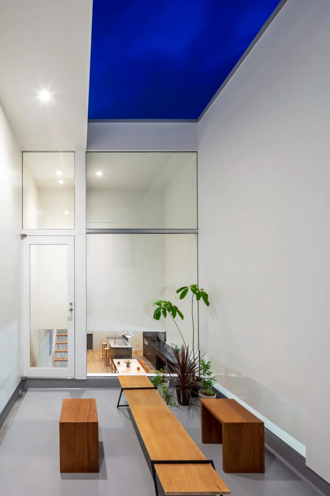 BIM architecture | staggered cantilever structure, Shimouma residential/I.R.A