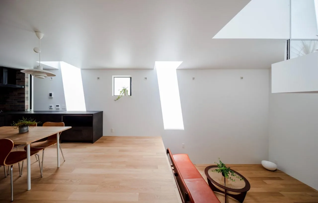 BIM architecture | staggered cantilever structure, Shimouma residential/I.R.A