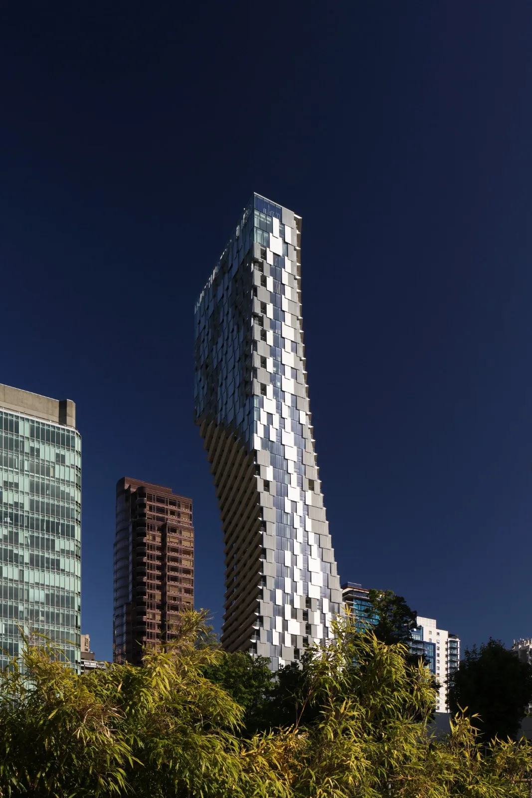 BIM Architecture | Breakthrough Design Reshaping Urban Skylines: North American Art Grade Luxury Residence 'Albany Kengo Kuma'/Westbank+Kengo Kuma