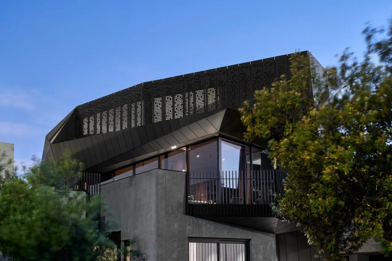 BIM Architecture | Dramatic Structure, Harold Residence/Coy Yiontis Architects
