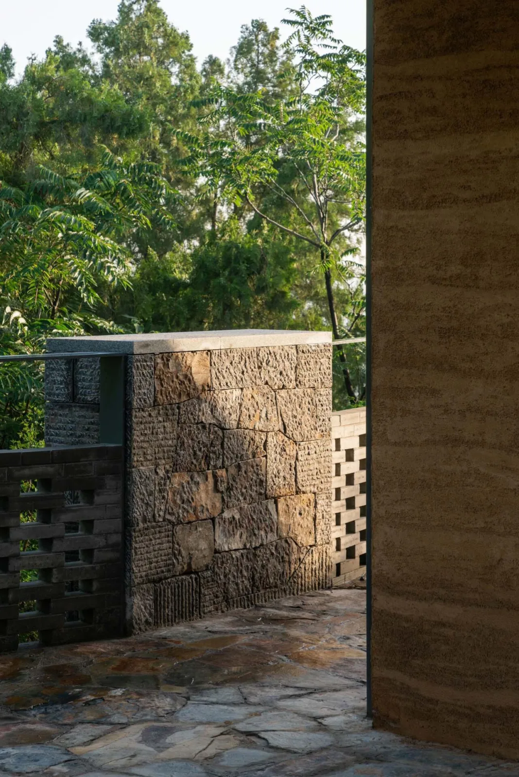 BIM Architecture | Gugulaiyi, Dayishan Cliff Station/Starry Sky Architecture Studio